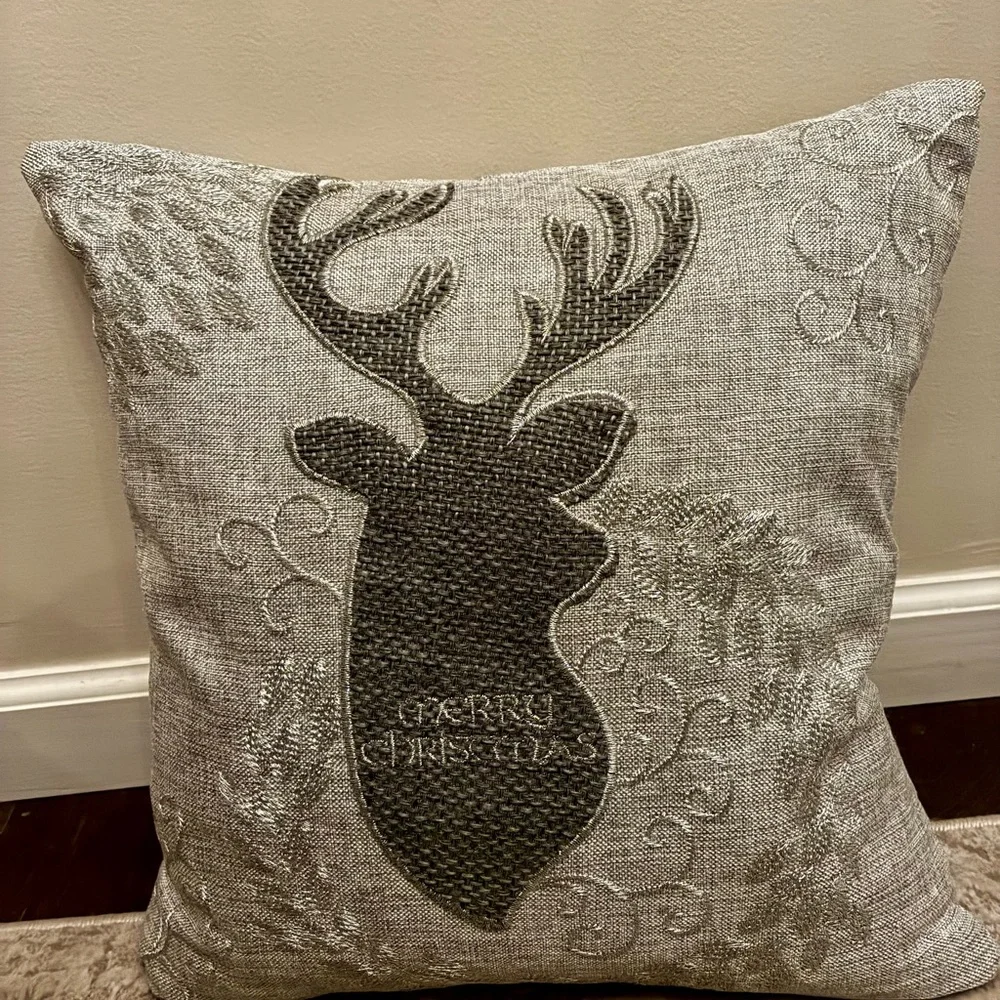 NWOT!!! Elegant Silver/Gray Reindeer Holiday Pillow